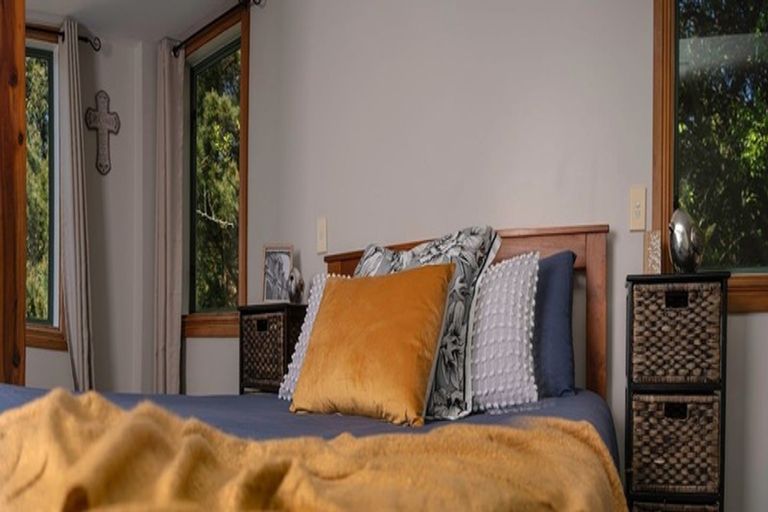 Photo of property in 31 Rawhiti Street, Diamond Harbour, 8972