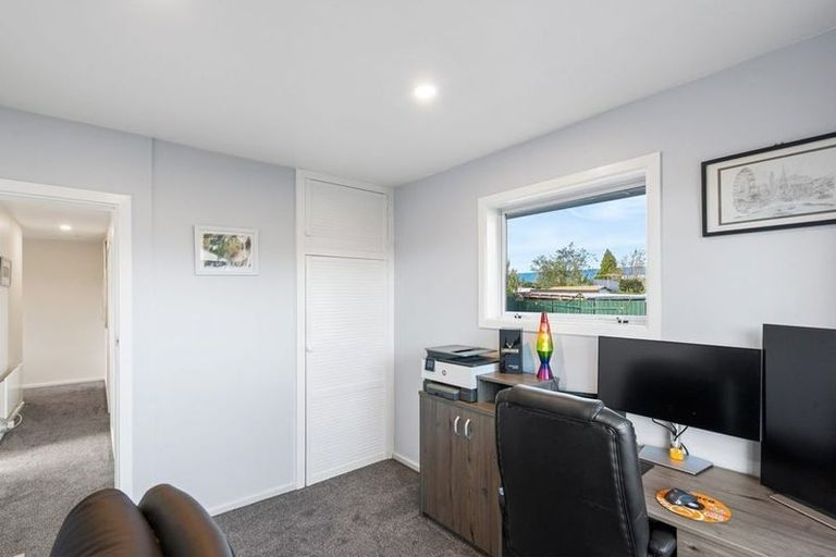 Photo of property in 5 Denise Crescent, Hornby, Christchurch, 8042