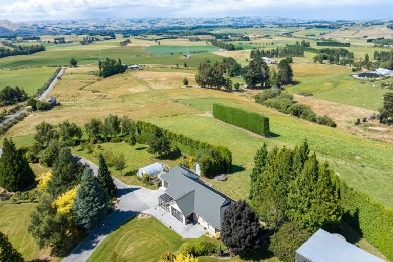 Photo of property in 51 Strauchon Road, Upper Charlton, Gore, 9774