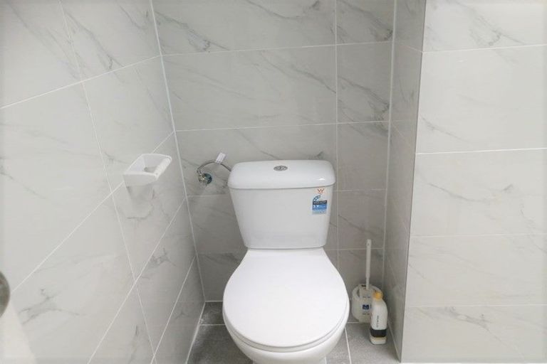 Photo of property in 76 College Road, Edgecumbe, 3120