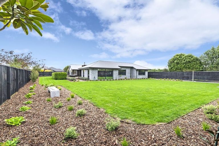 Photo of property in 5 Simms Lane, West Melton, 7618