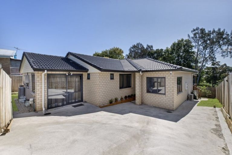 Photo of property in 10a Staines Avenue, Mangere East, Auckland, 2024