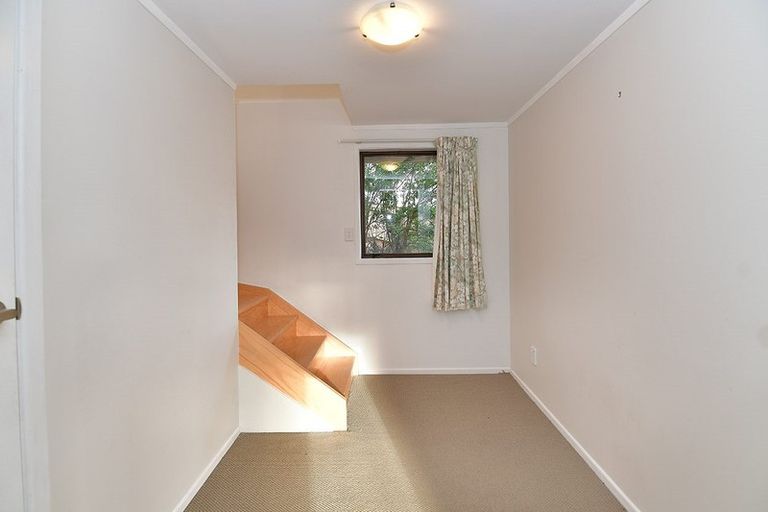 Photo of property in 85 Garfield Road, Helensville, 0800