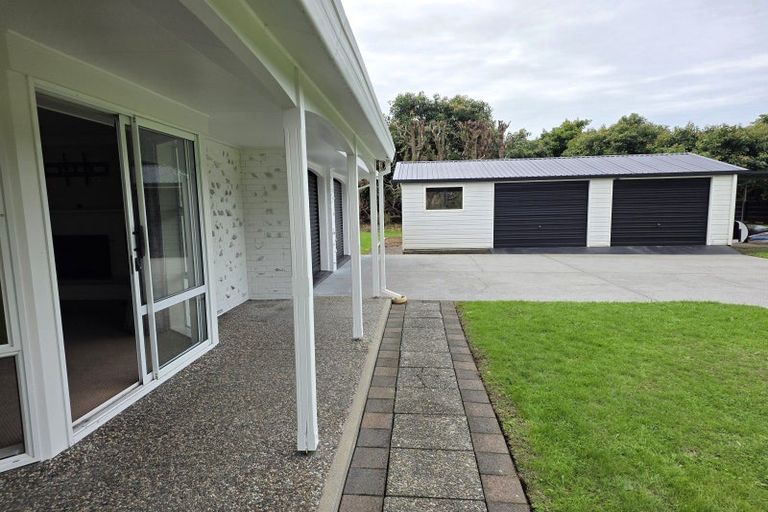 Photo of property in 244 Beach Road, Katikati, 3178