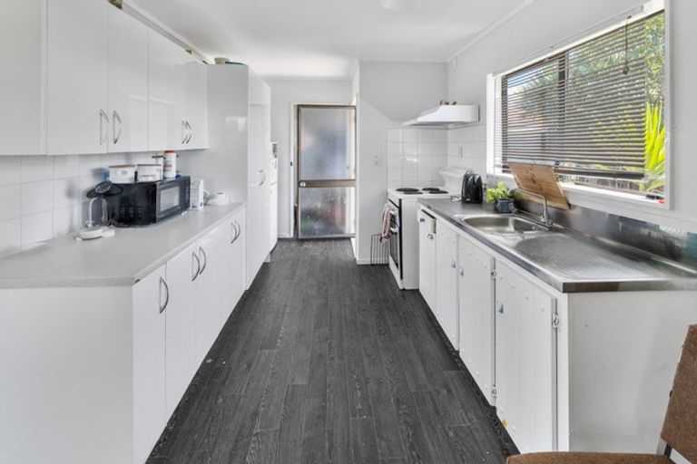 Photo of property in 69 Pohutukawa Drive, Owhata, Rotorua, 3010