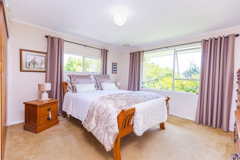 Photo of property in 10 Davidson Crescent, Pahiatua, 4910