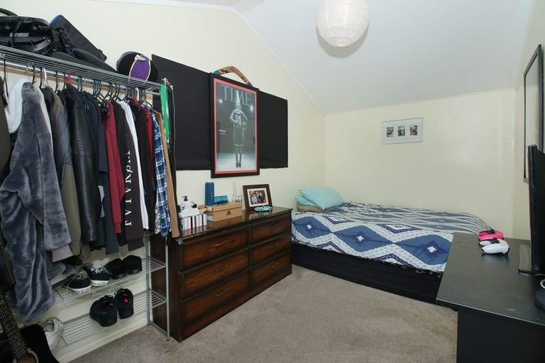 Photo of property in 15 Severn Terrace, Roslyn, Palmerston North, 4414