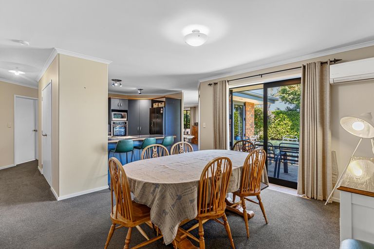 Photo of property in 5 Killegray Close, Flagstaff, Hamilton, 3210