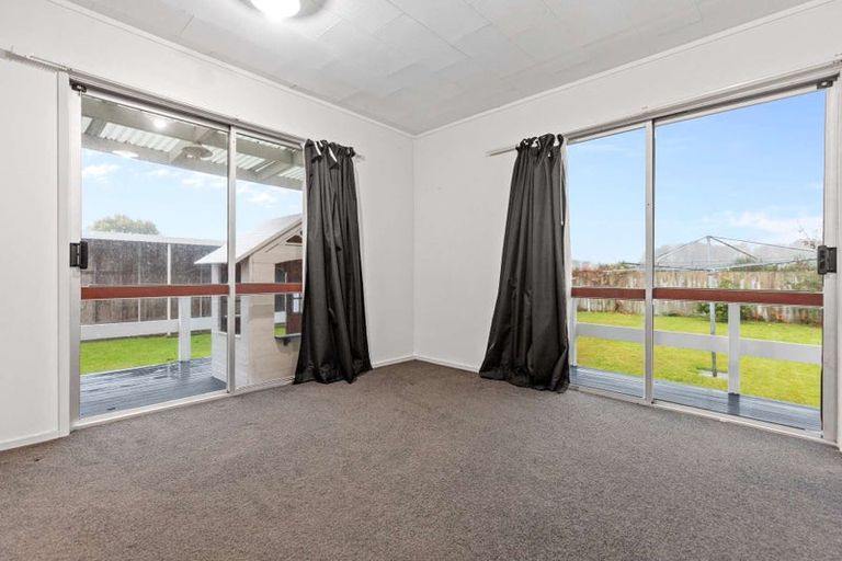 Photo of property in 13 Logan Street, Fairy Springs, Rotorua, 3015