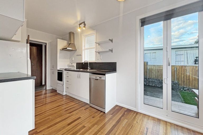 Photo of property in 29 Branscombe Street, Johnsonville, Wellington, 6037