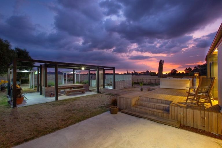 Photo of property in 232 Woodside Road, Matangi, Hamilton, 3284