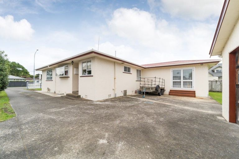 Photo of property in 476 Ruahine Street, Terrace End, Palmerston North, 4410