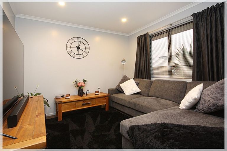 Photo of property in 15 Forbes Road, Foxton Beach, Foxton, 4815