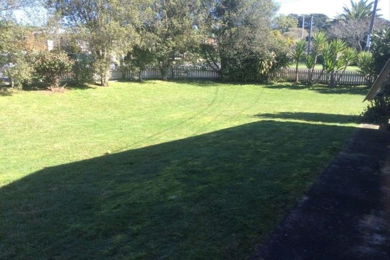 Photo of property in 2 Holloway Place, Forest Lake, Hamilton, 3200