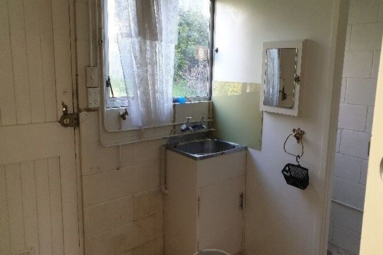 Photo of property in 19 Nigel Road, Browns Bay, Auckland, 0630