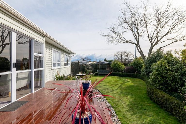 Photo of property in 2 Shelley Crescent, Stoke, Nelson, 7011