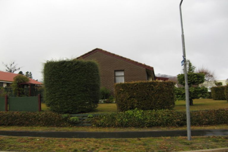 Photo of property in 2 Linrosa Place, Cromwell, 9310