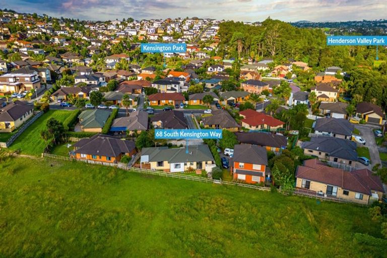 Photo of property in 68 South Kensington Way, Henderson, Auckland, 0612