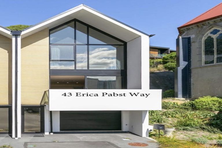 Photo of property in 43 Erica Pabst Way, Island Bay, Wellington, 6023