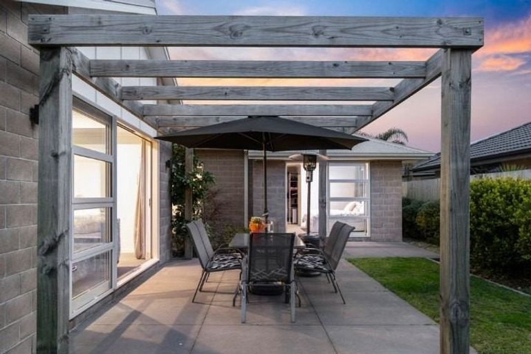 Photo of property in 278 Lakes Boulevard, Pyes Pa, Tauranga, 3112