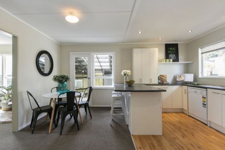 Photo of property in 20 Rakaia Grove, Wainuiomata, Lower Hutt, 5014