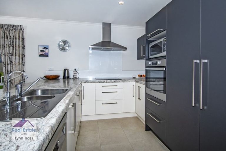 Photo of property in 12 Pahau Avenue, Tikipunga, Whangarei, 0112