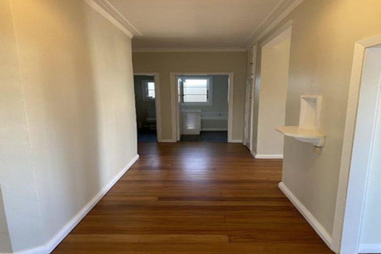 Photo of property in 3 Maratahu Street, Westown, New Plymouth, 4310
