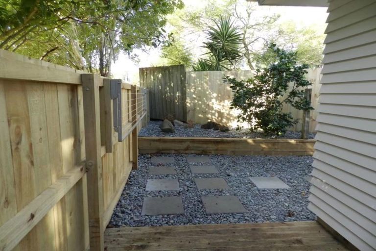 Photo of property in 14 Wells Road, Bucklands Beach, Auckland, 2012