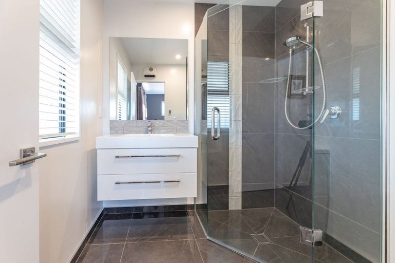 Photo of property in 23 Koareare Avenue, Halswell, Christchurch, 8025