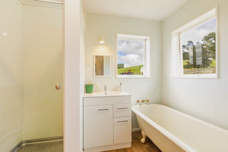 Photo of property in 1708 State Highway 2, Waipawa, 4275