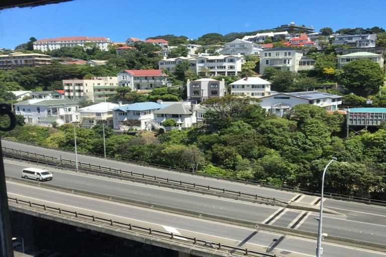Photo of property in Terrace Tower Apartments, 9e/126 The Terrace, Wellington Central, Wellington, 6011