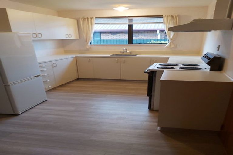 Photo of property in 1/92 Patterson Terrace, Halswell, Christchurch, 8025