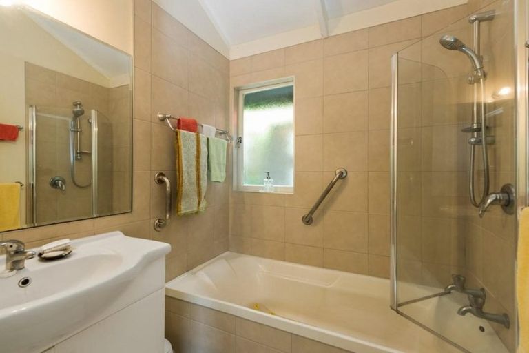 Photo of property in 25a Meander Drive, Welcome Bay, Tauranga, 3112