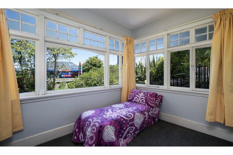 Photo of property in 257 Ferry Road, Waltham, Christchurch, 8011