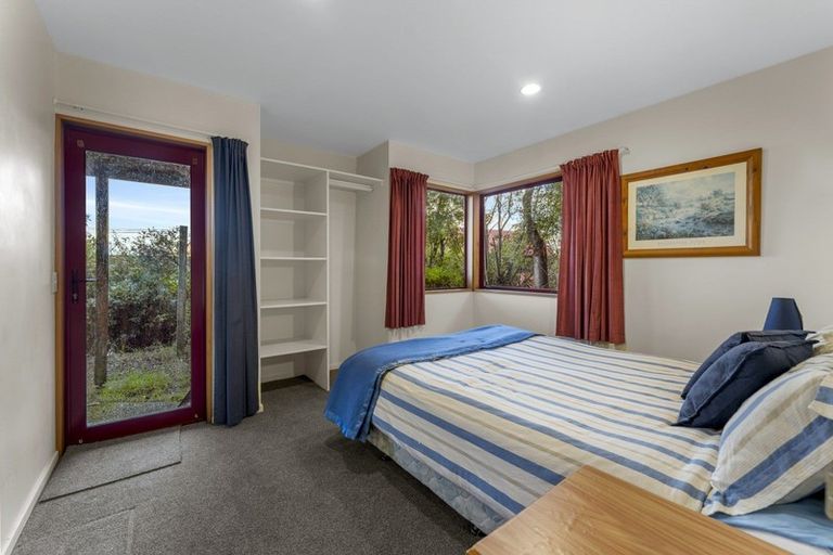 Photo of property in 22a Evergreen Place, Sunshine Bay, Queenstown, 9300