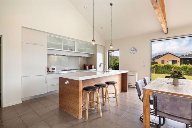 Photo of property in 5 Glengarry Court, Jacks Point, Queenstown, 9371