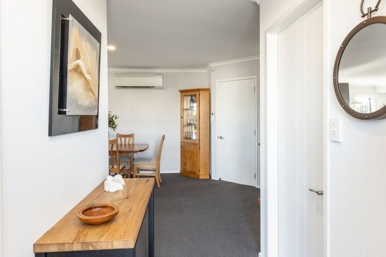 Photo of property in 1 Drake Crescent, Awatoto, Napier, 4110