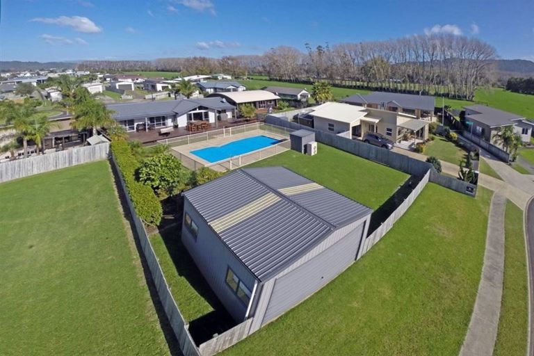 Photo of property in 6 Clipper Place, Whitianga, 3510