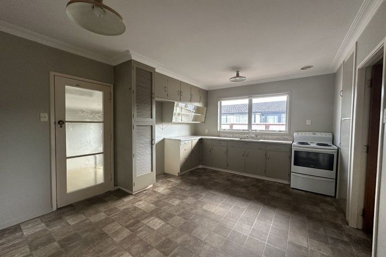 Photo of property in 19 Tupaea Place, Otumoetai, Tauranga, 3110