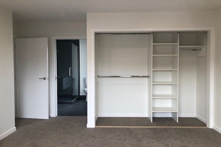 Photo of property in 31b Knightsbridge Drive, Forrest Hill, Auckland, 0620