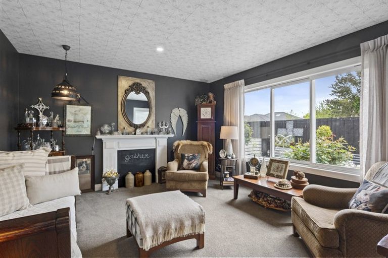 Photo of property in 152 Wairakei Road, Bryndwr, Christchurch, 8053
