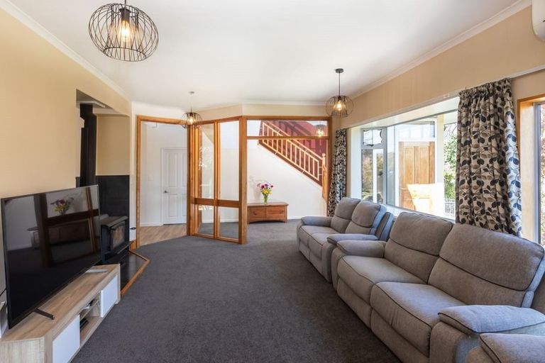 Photo of property in 249 Fifield Terrace, Opawa, Christchurch, 8023