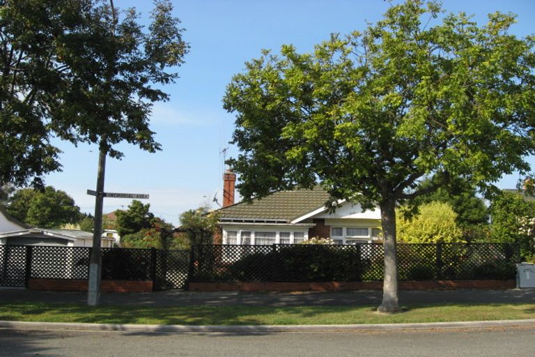 Photo of property in 26 Memorial Avenue, Parkside, Timaru, 7910