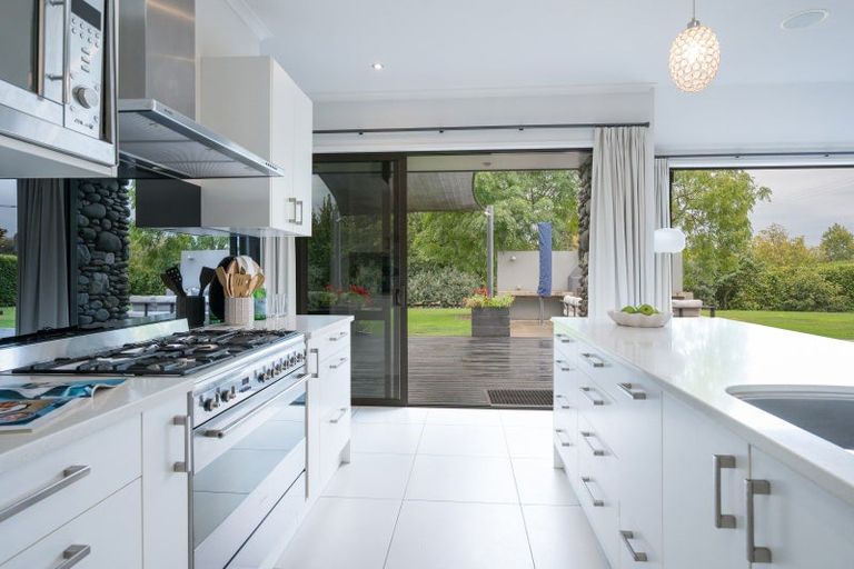 Photo of property in 2 Ashfield Place, Richmond, 7020