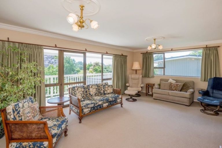 Photo of property in 6 River Glade, Waikanae, 5036