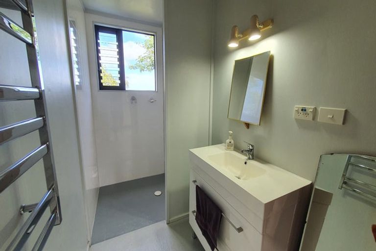 Photo of property in 3 Hall Head Road, Kawau Island, 0920