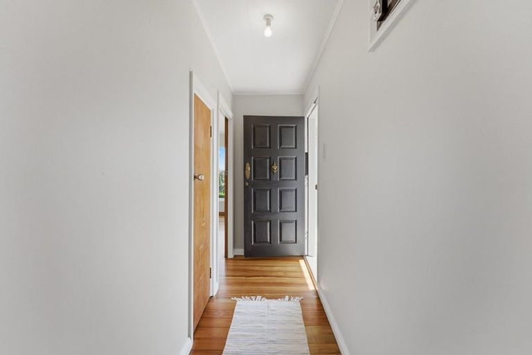 Photo of property in 251 Frankley Road, Frankleigh Park, New Plymouth, 4310