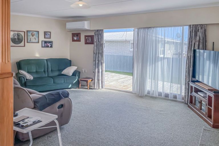 Photo of property in 7 Weld Street, Levin, 5510