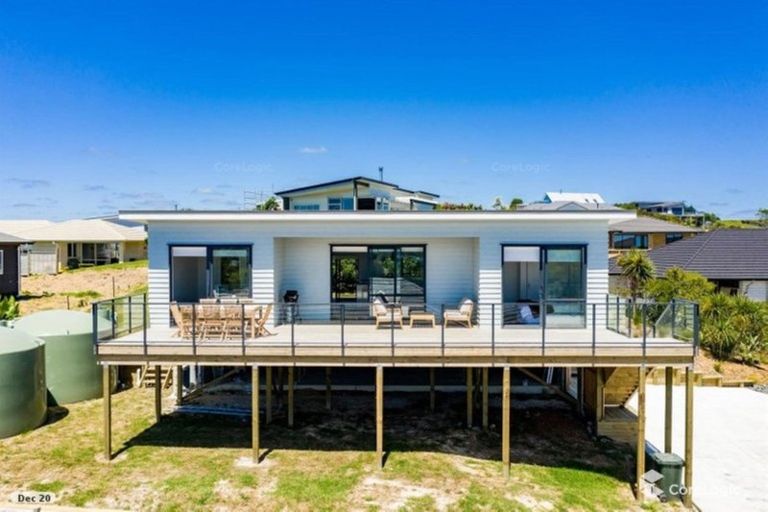 Photo of property in 4 Manuka Close, Mangawhai, 0505