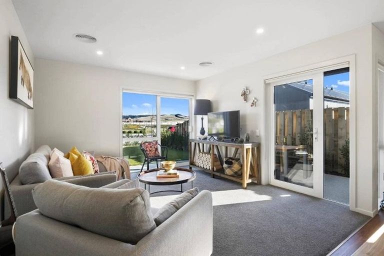 Photo of property in 60 Mount Linton Avenue, Wanaka, 9305